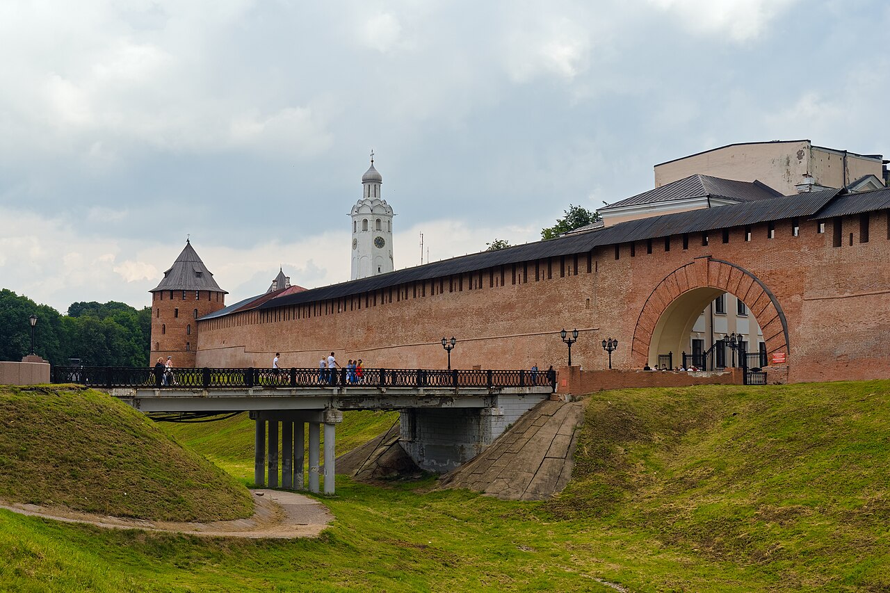 Landtour 8N7Đ Moscow – Saint Petersburg – Velikiy Novgorod